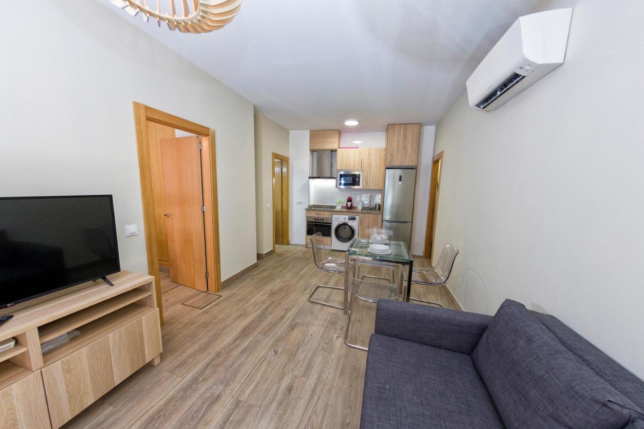 Apartamentos Onnight Малага Экстерьер фото
